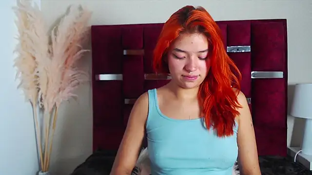 Chat XXX en directo de KayleeMei