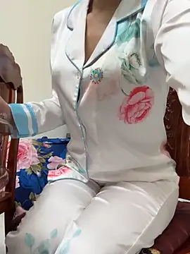 ___Erin___ 即時 XXX 聊天