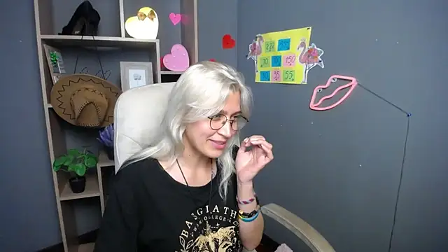 RubyDaviss Chat XXX in diretta