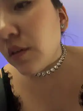 Chatroom XXX en direct de KathiaJenner
