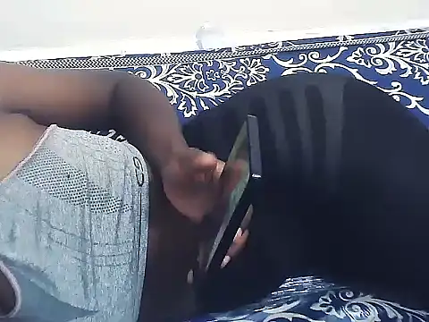 Czat XXX na żywo – MsdaizyXx