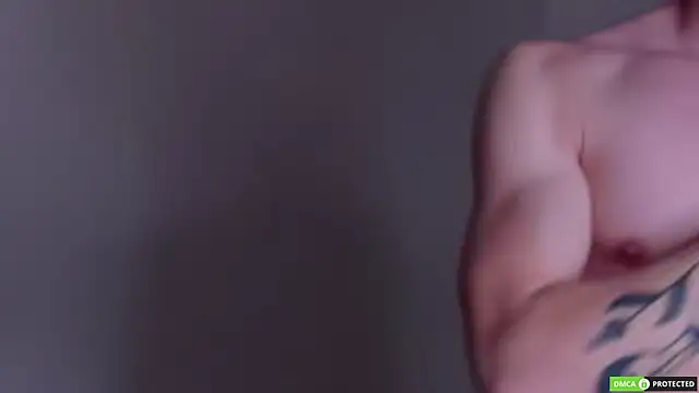 SimonWarner 现场XXX聊天