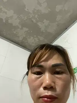 meganmeo Adlı Modelin Canlı XXX Sohbeti
