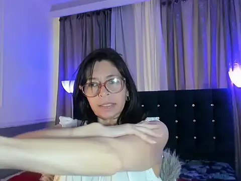 XXX chat uživo modela lena_gray