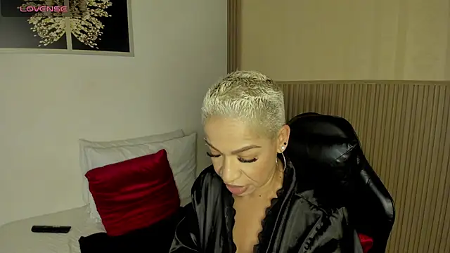 summer_night_'s Webcam Show