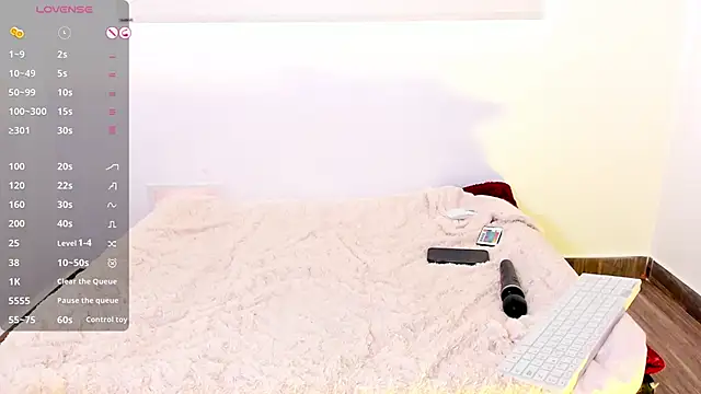 Erick_Velveth Pertunjukan Webcam