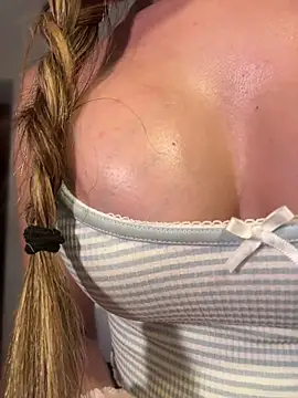 MeganKitty_ Live XXX-Chat