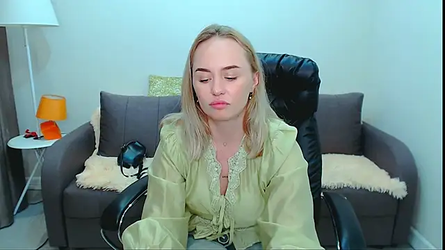 LiluMoon__ Chat XXX live