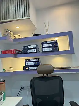isabella_horney_'s Webcam Show