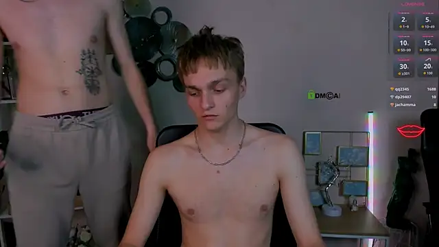 john_lik: онлайн-секс-чат