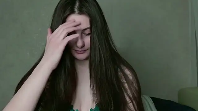 -13-'s Live XXX Chat