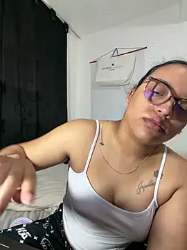 angela_angels_ Chat XXX in diretta