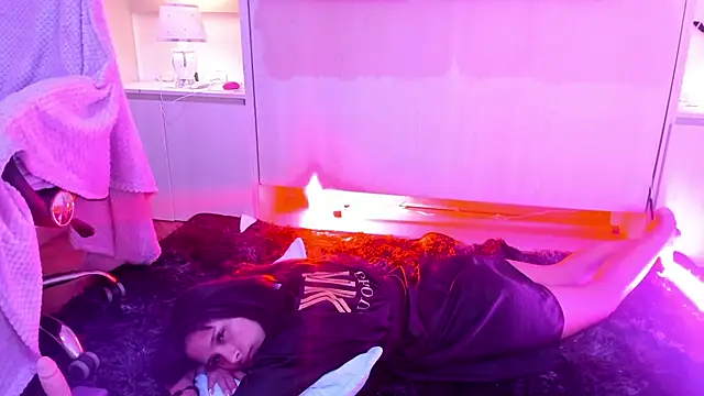 Онлайн чат XXX TomieDark_