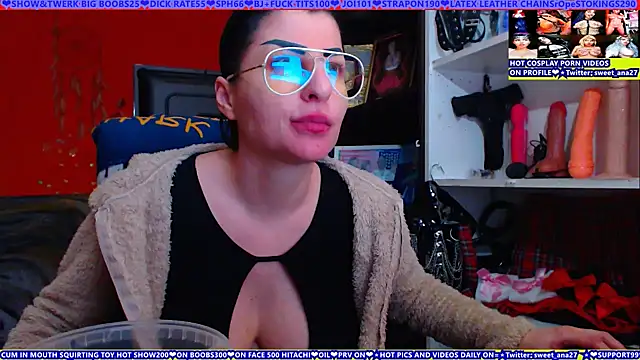 Chat XXX ao vivo de cuminmenowbbyx