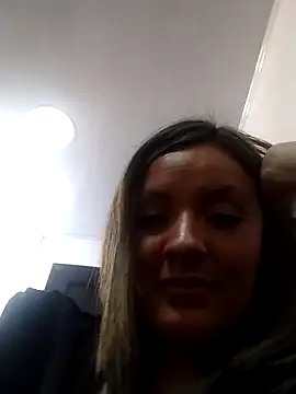 CynthiaMore Live XXX Chat