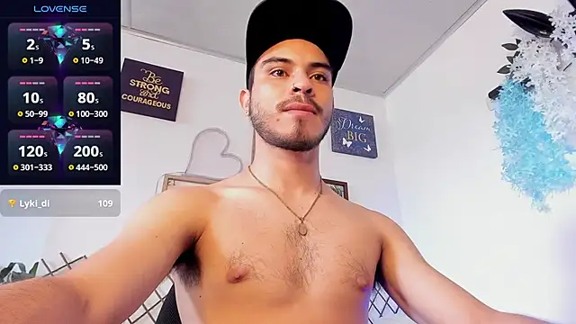 Bastian_MCcormick's Live XXX Chat