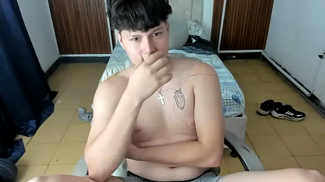 daniel_leon – Naživo XXX chat