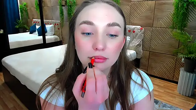 TrueReincarnation – Naživo XXX chat