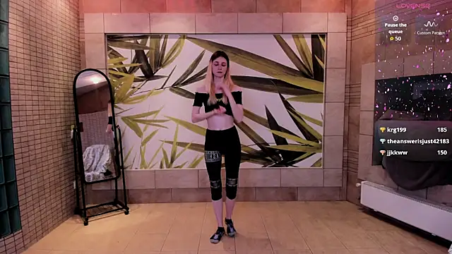 fleximona Adlı Modelin Canlı XXX Sohbeti