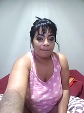 indianstormxo_'s Live XXX Chat