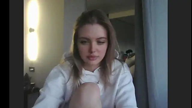 lina_milka's Webcam Show
