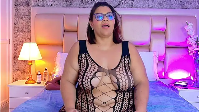 SelennaCooper élő XXX-chatje