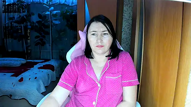 Tatyana51のライブXXXチャット