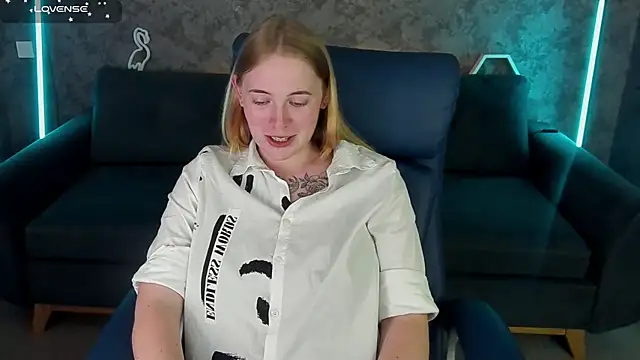 NikkyReyyy লাইভ XXX চ্যাট