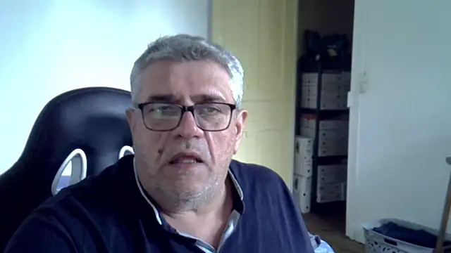 Laurent_oldmen Show Webcam