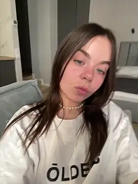 Chat XXX en directo de summerDESIRE