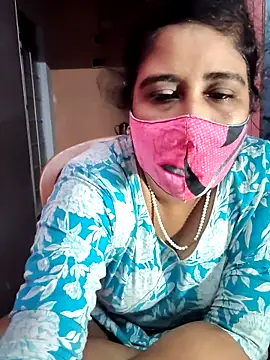 Rulali_44のライブXXXチャット