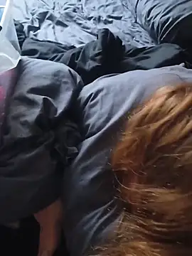 redslovestofuck Live XXX Chat