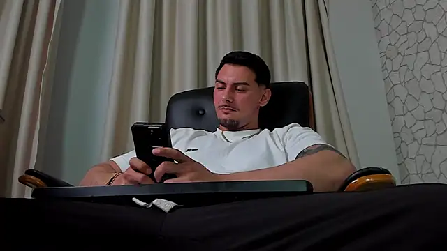 ClintMasters Live XXX Chat