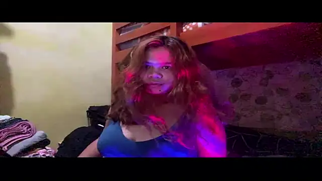 PoulaFer's Live XXX Chat