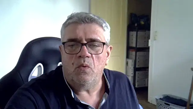Laurent_oldmen Adlı Modelin Canlı XXX Sohbeti
