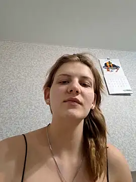 mooniekiss Chat XXX in diretta