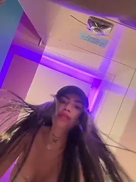Bonny_Eva élő XXX-chatje