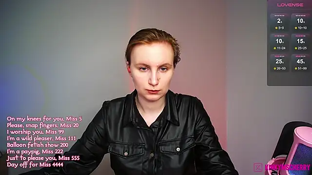 KinkyMissCherry Adlı Modelin Canlı XXX Sohbeti