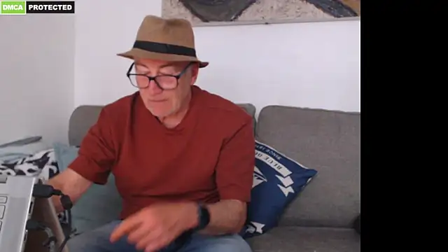 bluedae1 – Naživo XXX chat