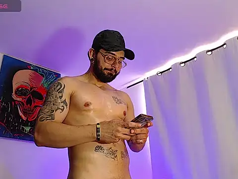 Axel_Stton – Naživo XXX chat