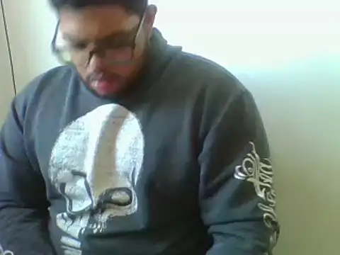 Derick_013's Webcam Show