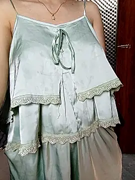 Shiny_68 Chat XXX live