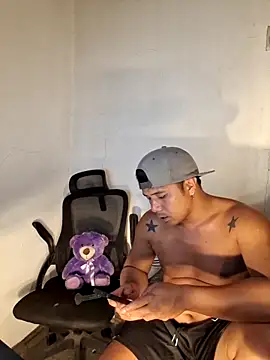 Онлайн чат XXX Felix_Asher
