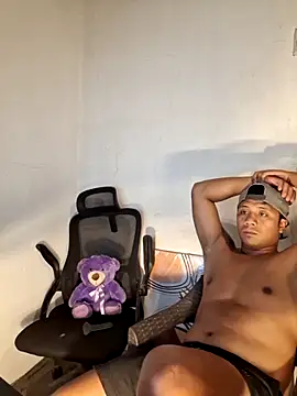 Chatroom XXX en direct de Felix_Asher