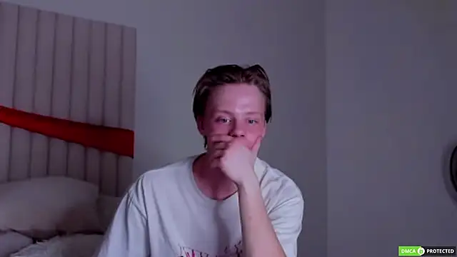 SimonWarnern Live XXX chat