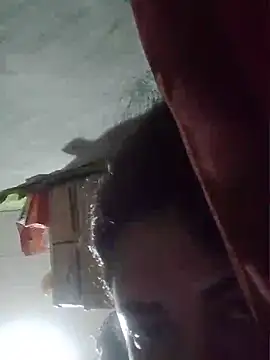 kiefhy Pertunjukan Webcam
