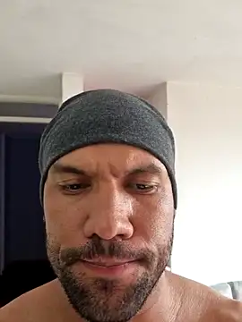 anthonylatynxd: απευθείας συνομιλία ΧΧΧ