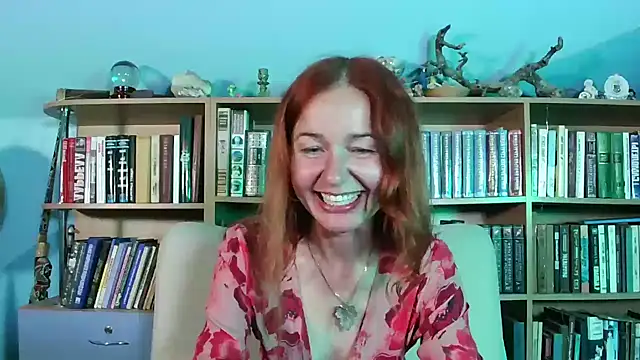 Foxilady357: διαδικτυακό σόου στην κάμερα
