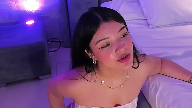 EmmaBlossom Live XXX Chat