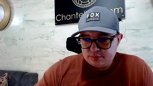 Chat XXX en directo de maximo_daddy